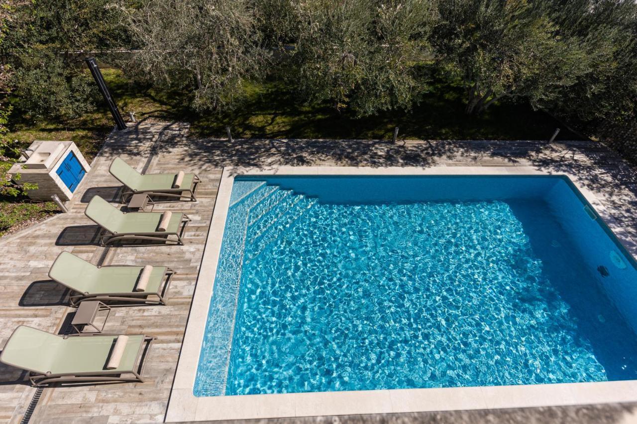 The Olive Poolhouse Apartment Split Exterior foto