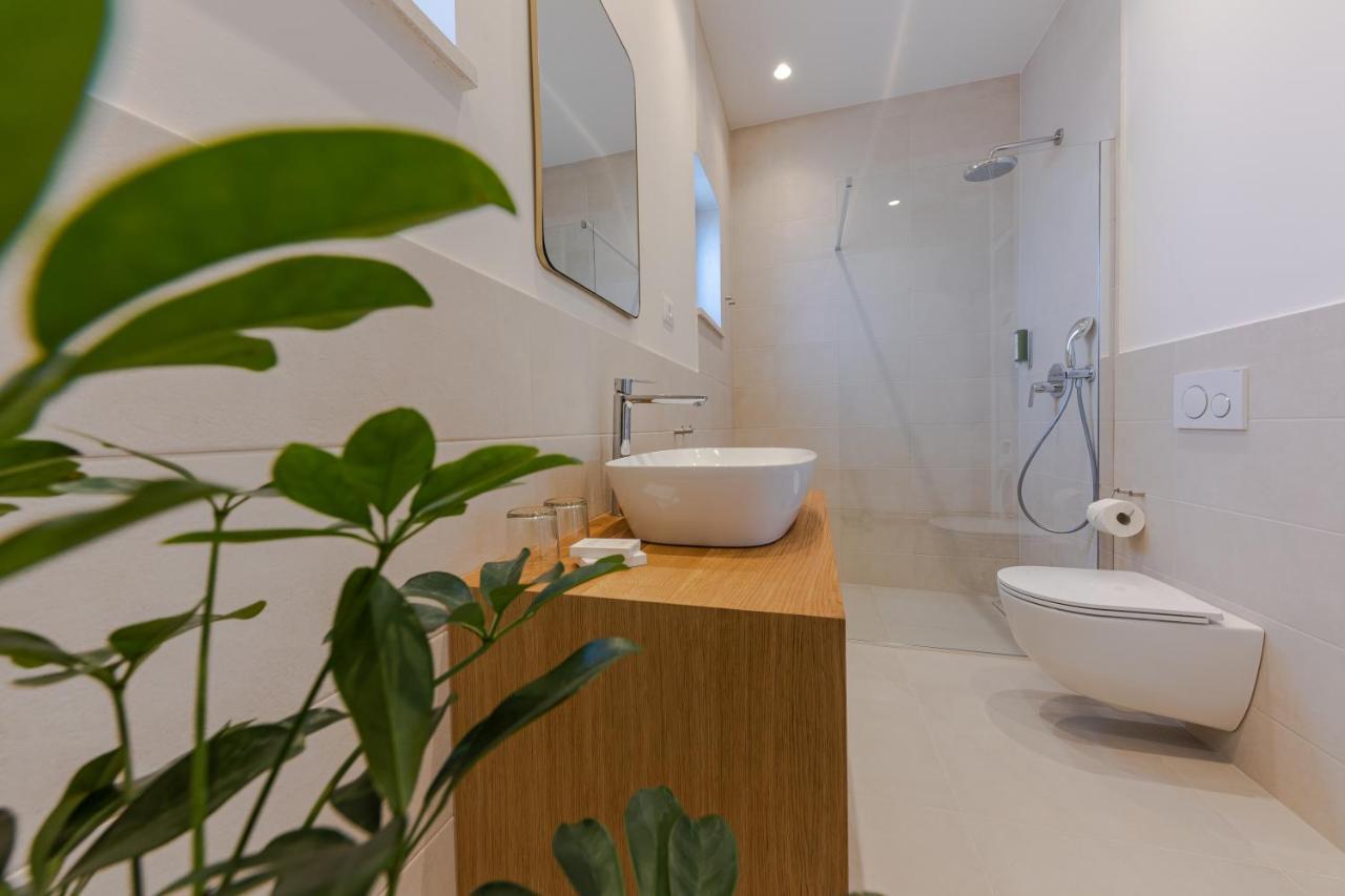 The Olive Poolhouse Apartment Split Exterior foto